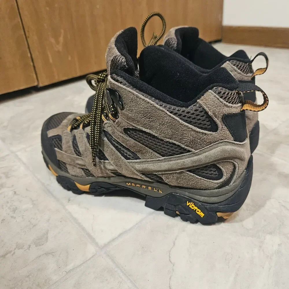 Merrell Moab 2 Mid Vent Men 7.5 Walnut Brown Hiking Boots Vibram Shoes J06045